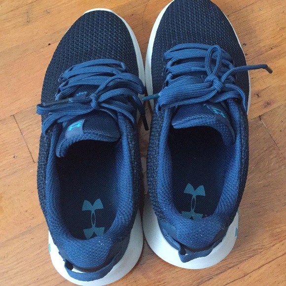 Under Armour Ripple Sneakers - Picture 3 of 6